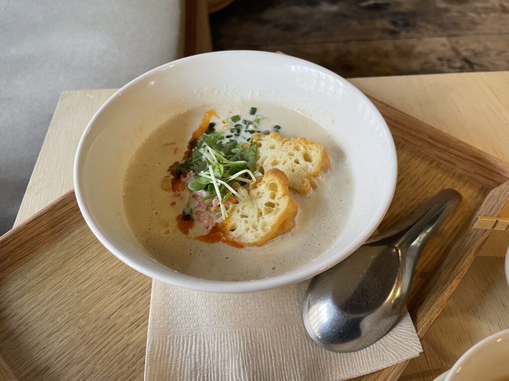 四知堂 kanazawa（スーチータン 金沢）の鹹豆漿（シェントウジャン）