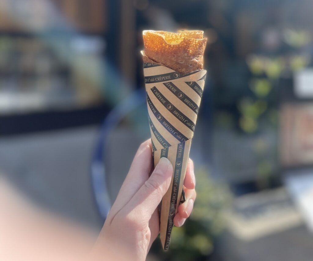 哲学の道 食べ歩きができるガレット店