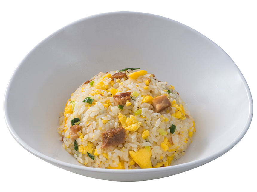 ディズニーシー安いレストラン一覧
ヴォルケイニア・レストランの安いメニューチャーシューと玉子のチャーハン 980円