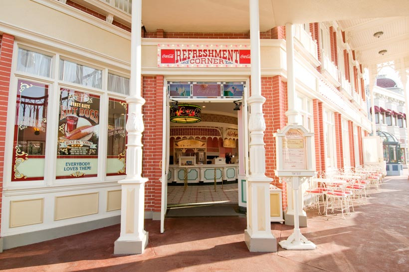 ディズニーランドの安いレストラン
リフレッシュメントコーナーの外観・店内入口