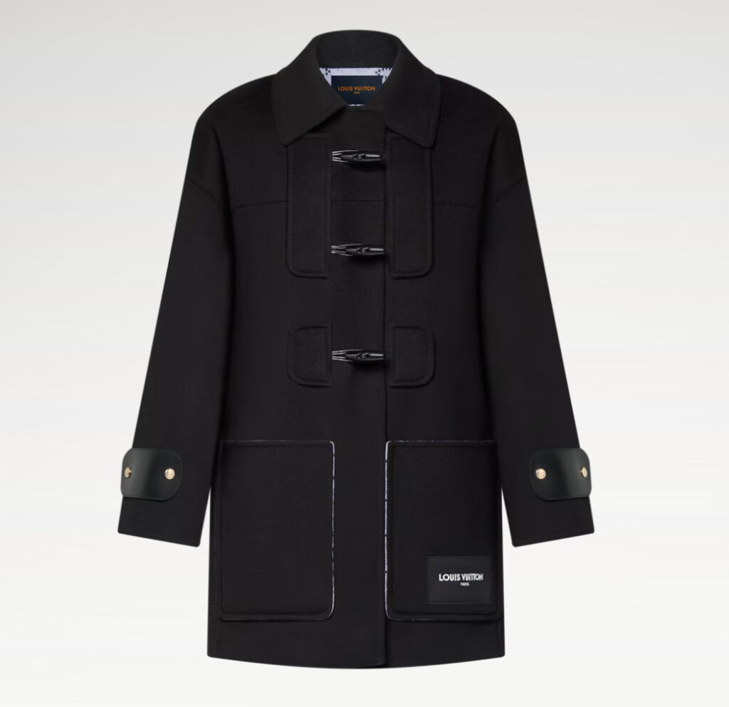 大森元貴（もっくん）アナザースカイ　ゲーテハウス訪問時の着用コート 「LOUIS VUITTON」ダブルフェイス ダッフルコート 1,012,000円